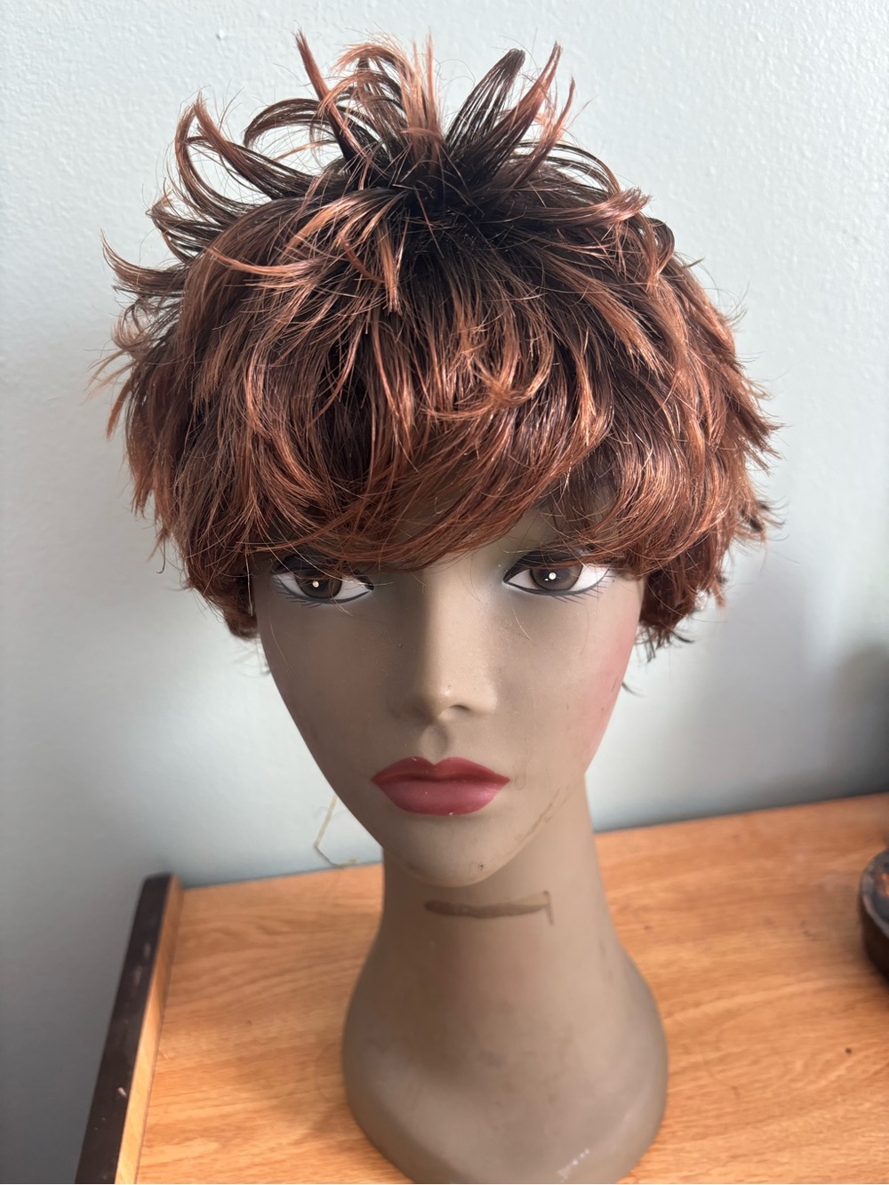 Short Layered Women's Wig in Copper Brown